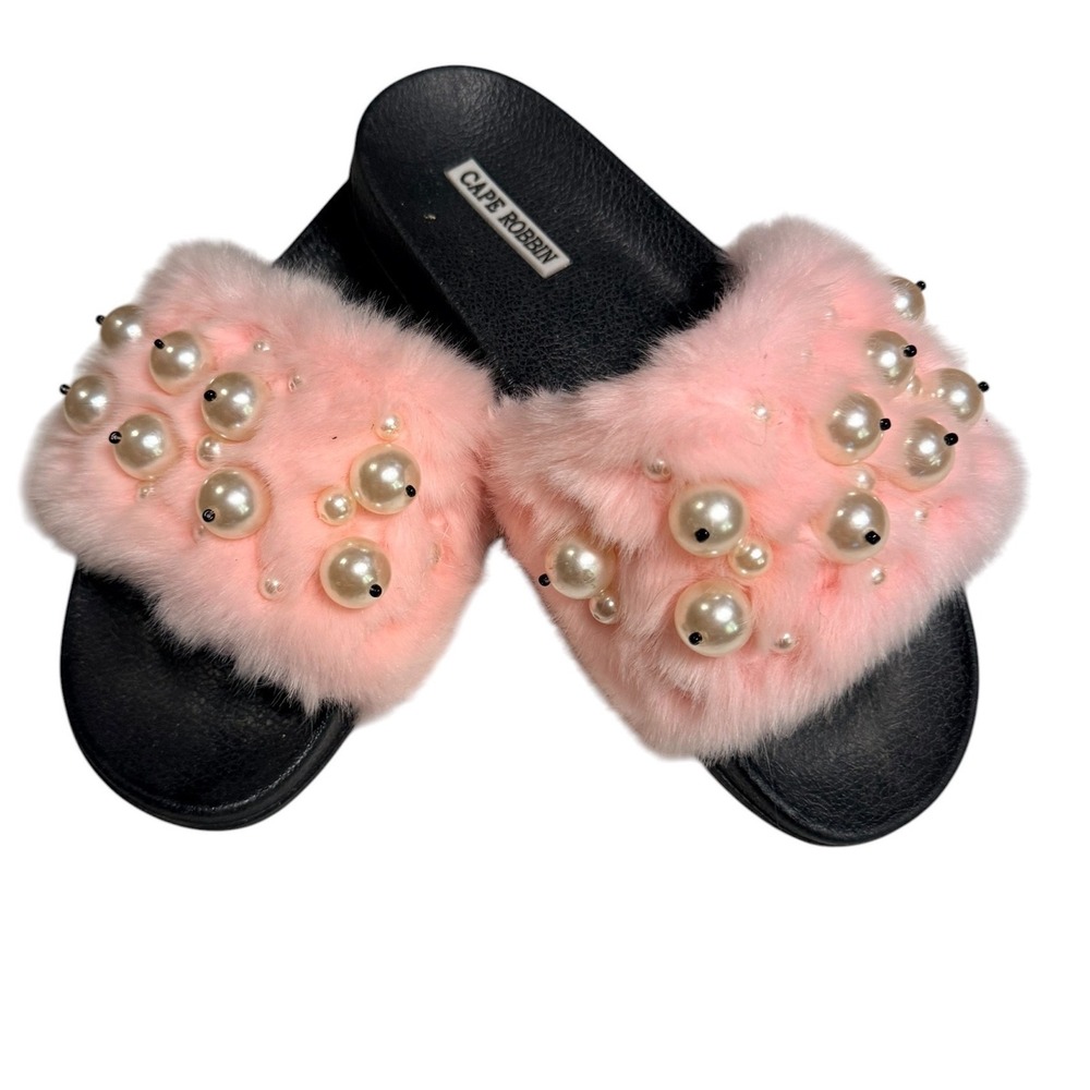 Cape Robbin Pink Faux Fur Pearl Embellished Slide Sandals Women's Size 9